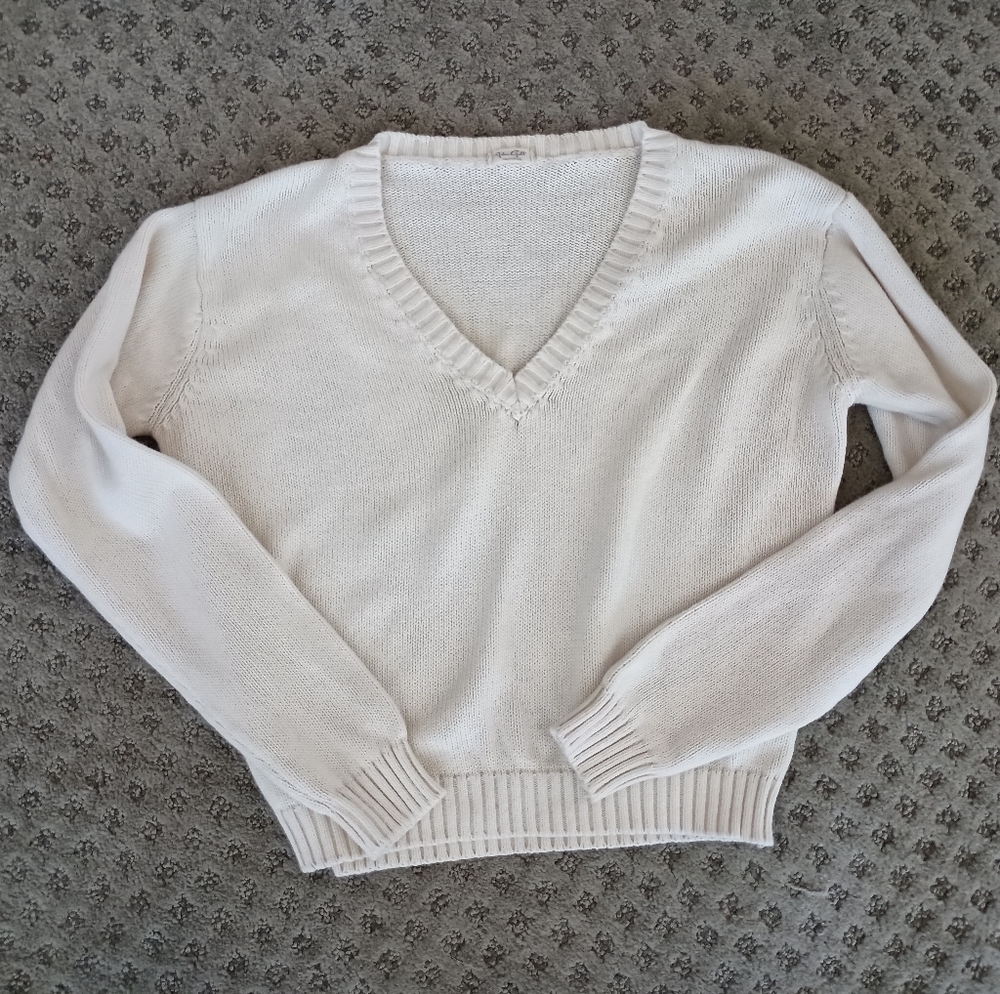 Alfred Dunner Cream V-Neck Sweater